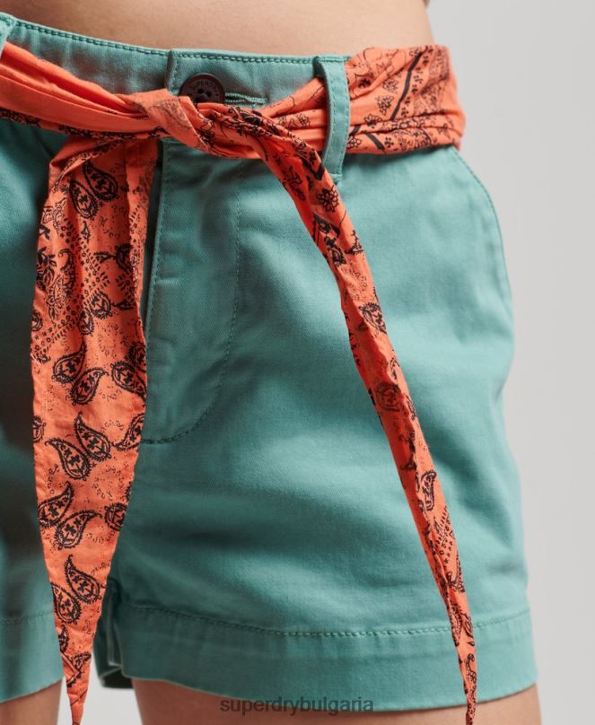 Superdry облекло N00H2053 зелено Жени чино горещи шорти