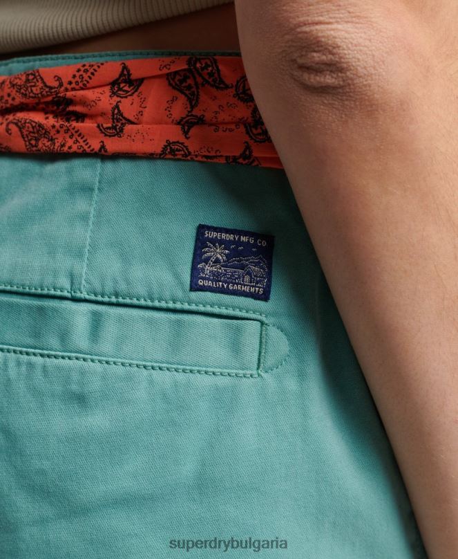 Superdry облекло N00H2053 зелено Жени чино горещи шорти