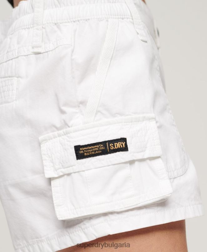 Superdry облекло N00H2059 бяло Жени товарни къси панталони