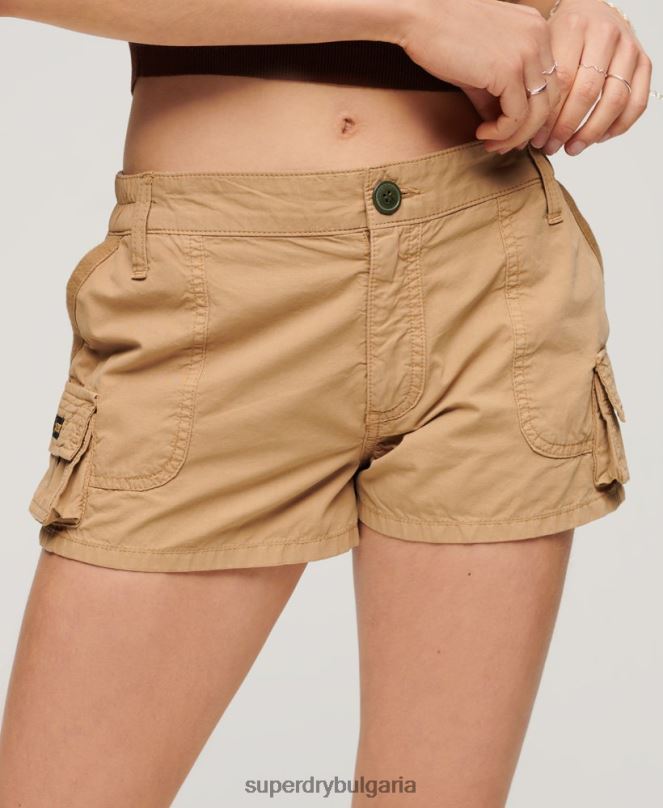 Superdry облекло N00H2124 тен Жени товарни къси панталони