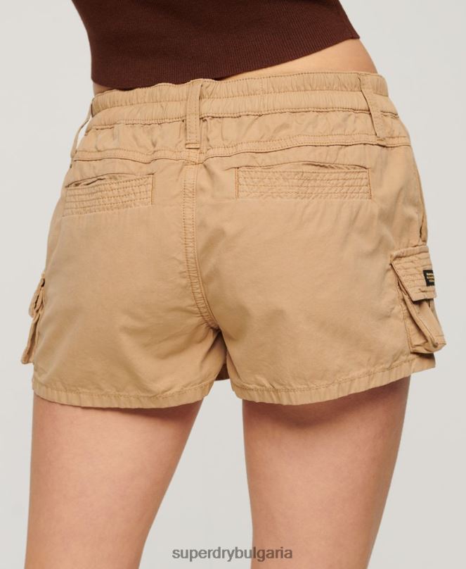 Superdry облекло N00H2124 тен Жени товарни къси панталони