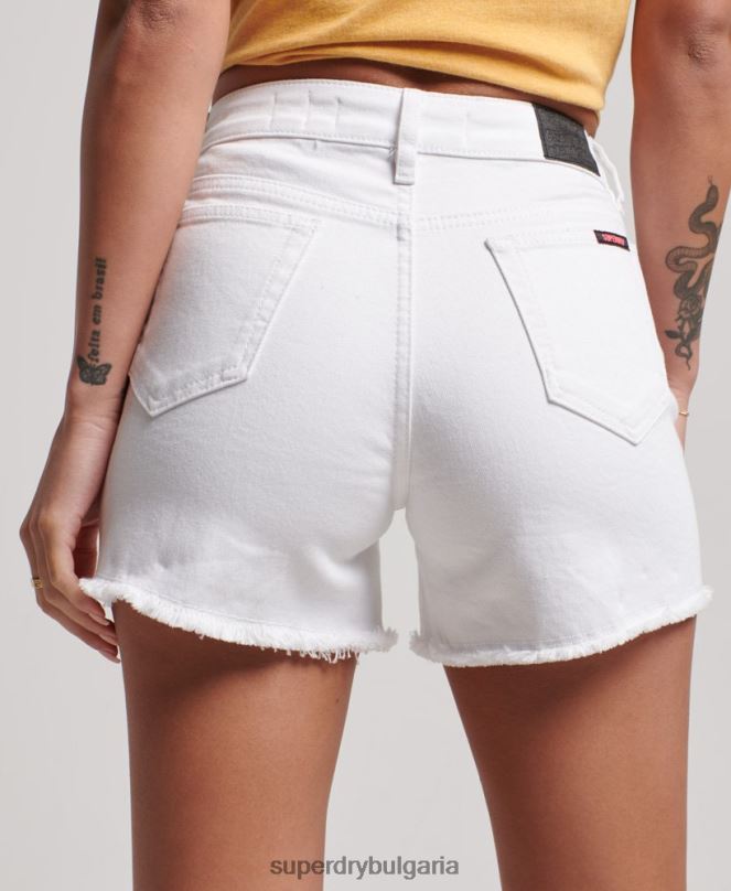 Superdry облекло N00H2153 бяло Жени тесни шорти със средна височина