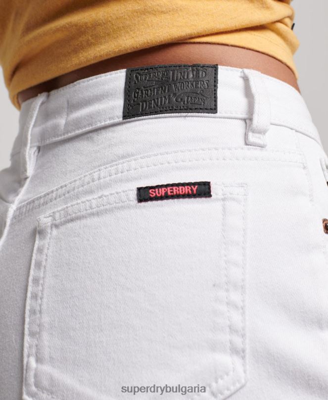 Superdry облекло N00H2153 бяло Жени тесни шорти със средна височина