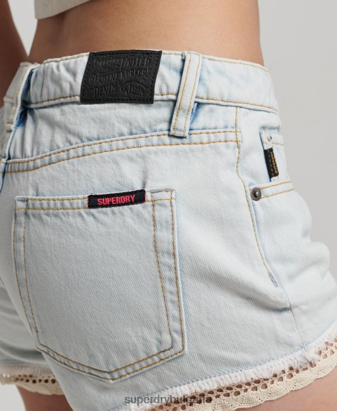 Superdry облекло N00H3144 светло синьо Жени горещи дънкови шорти