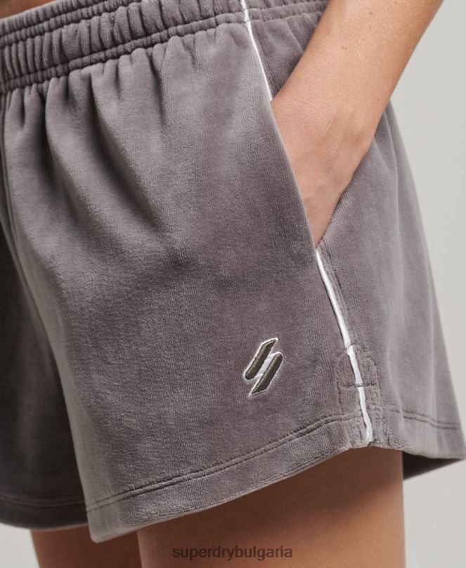 Superdry облекло N00H3146 сиво Жени шорти от велур с лого