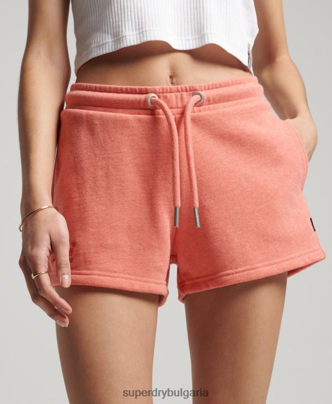 Superdry облекло N00H3155 корал Жени къси панталони от трико с ретро лого от органичен памук