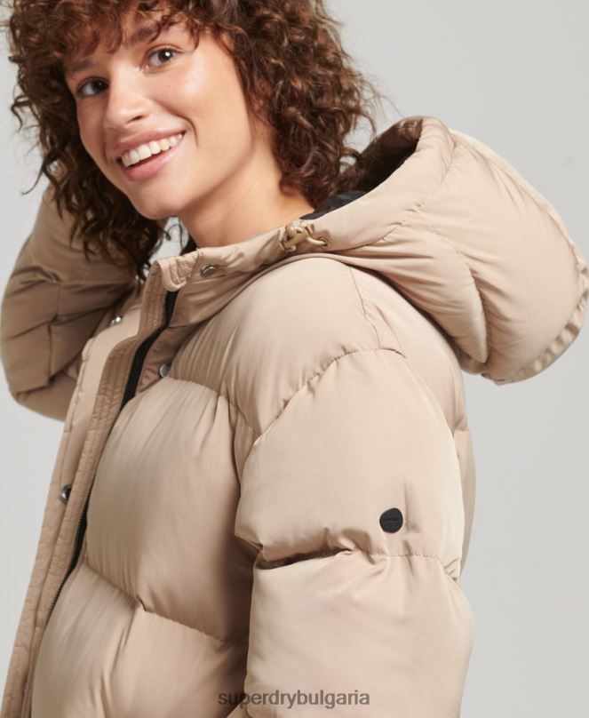 Superdry облекло N00H3595 бежово Жени пухено палто с парагади и качулка