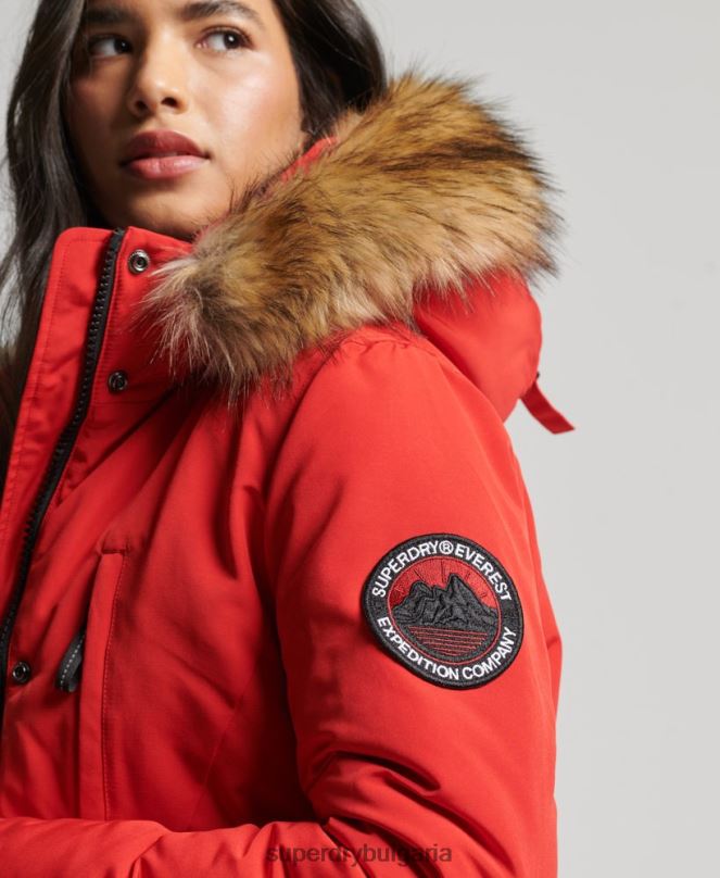 Superdry облекло N00H3772 червен Жени палто парка от изкуствена кожа с качулка