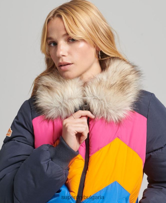 Superdry облекло N00H5429 военноморски флот Жени късо пухено палто с ретро панел