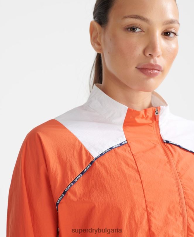 Superdry облекло N00H5594 оранжево Жени изрязано устойчиво на атмосферни влияния палто