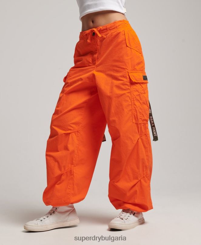 Superdry облекло N00H1973 оранжево Жени широки парашутни панталони