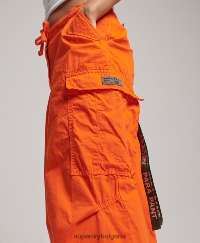 Superdry облекло N00H1973 оранжево Жени широки парашутни панталони