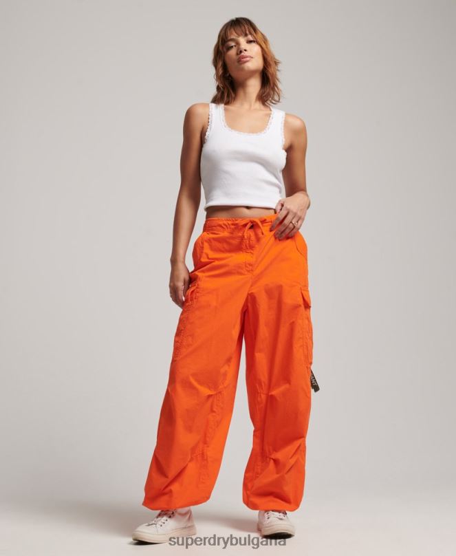 Superdry облекло N00H1973 оранжево Жени широки парашутни панталони