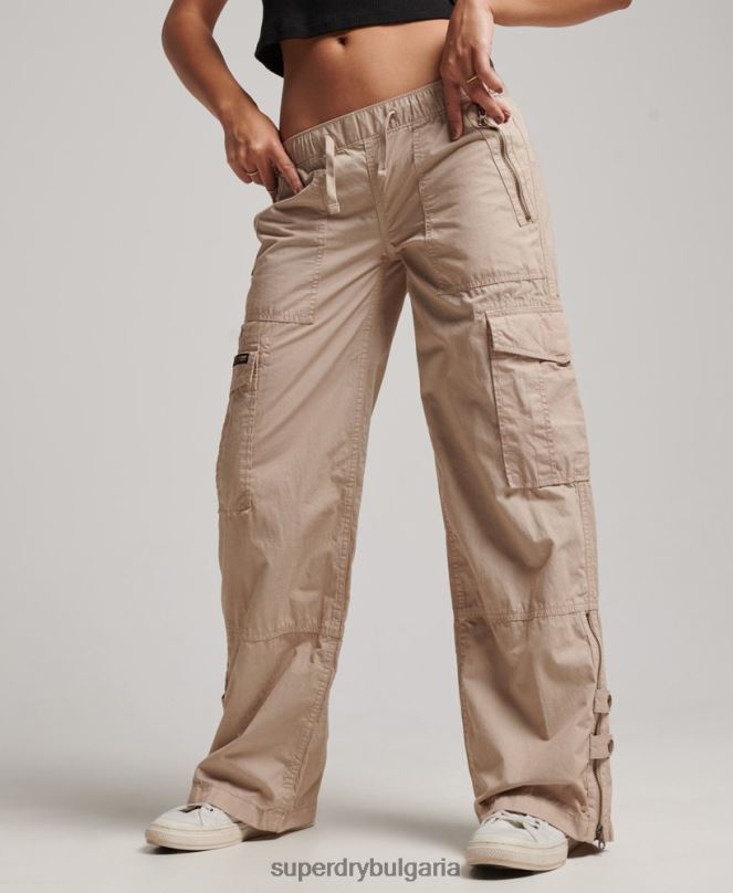 Superdry облекло N00H2001 сметана Жени широки карго панталони с ниска талия