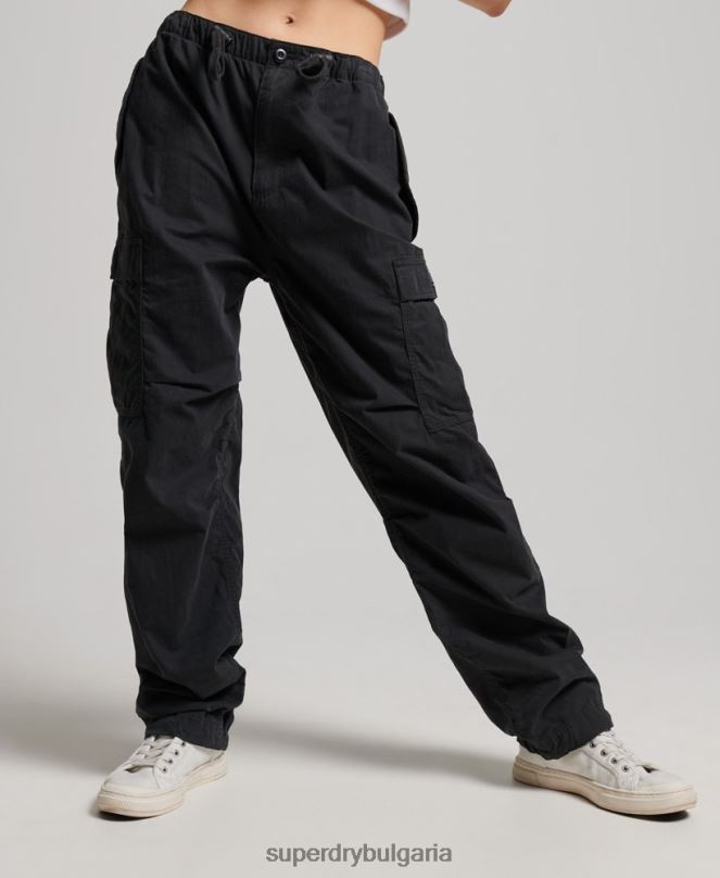 Superdry облекло N00H2567 черен Жени панталони с парашутен захват
