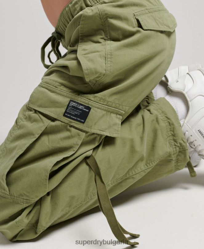 Superdry облекло N00H2607 каки Жени панталони за парашут от органичен памук