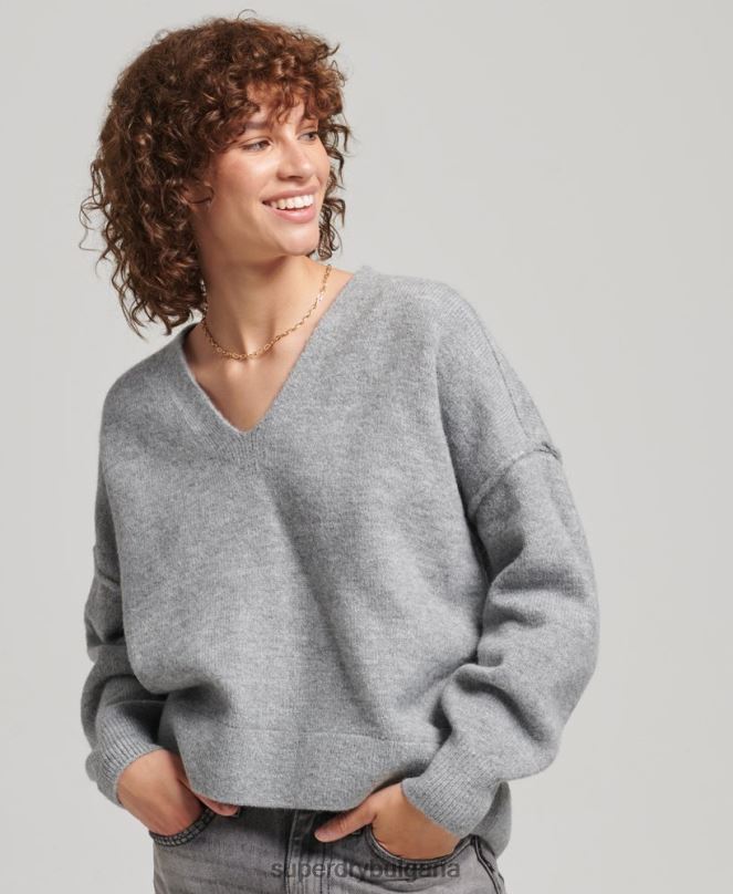 Superdry облекло N00H3990 светло сив Жени голям пуловер с v-образно деколте