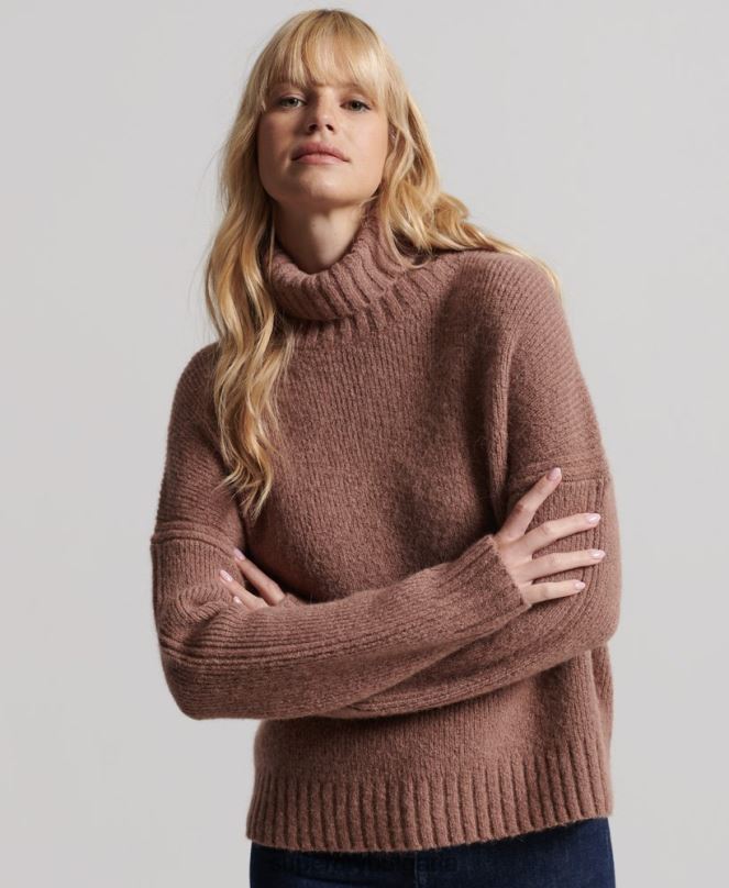 Superdry облекло N00H4005 тен Жени студиен пуловер с плътно ролково деколте