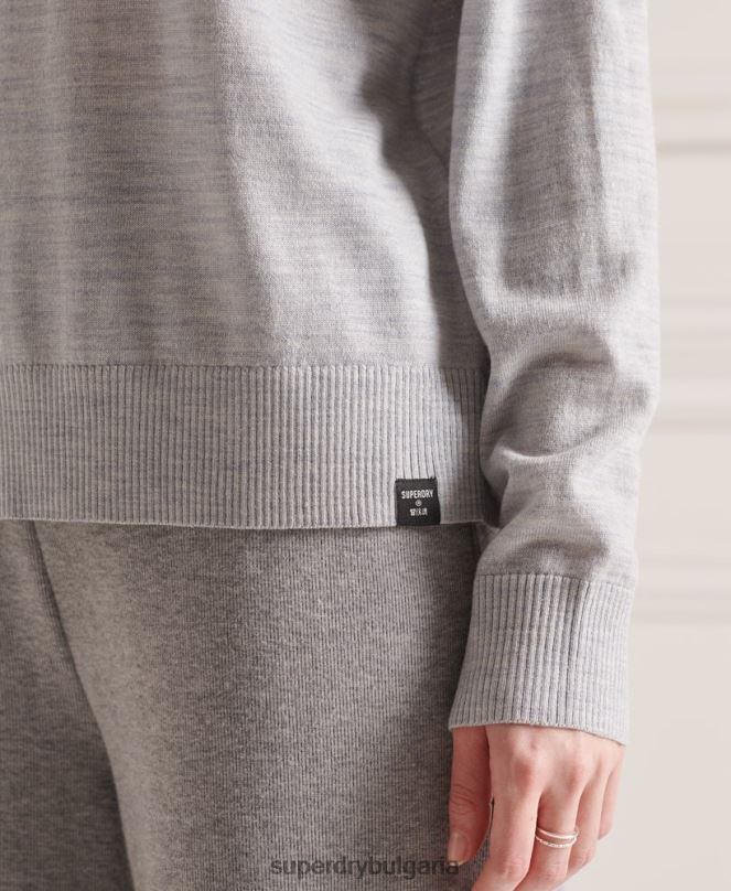 Superdry облекло N00H6651 светло сив Жени мериносов пуловер с ролка на раменете
