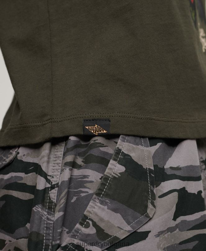 Superdry облекло N00H2627 зелено Жени тениска с татуировка в стил 90-те