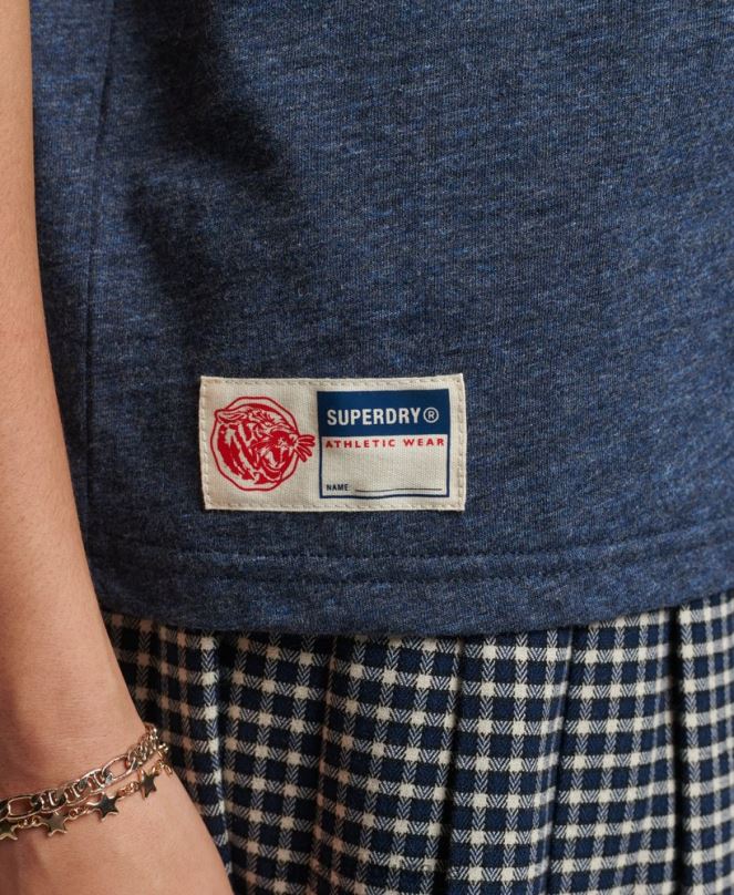 Superdry облекло N00H6283 военноморски флот Жени колежанска тениска в винтидж стил