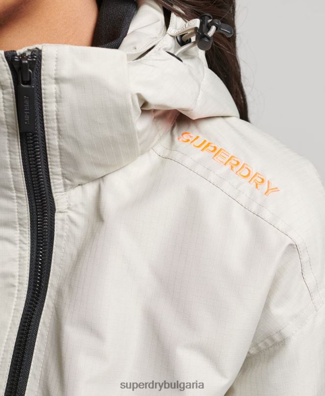 Superdry облекло N00H3519 сиво Жени sd-ветровка яке
