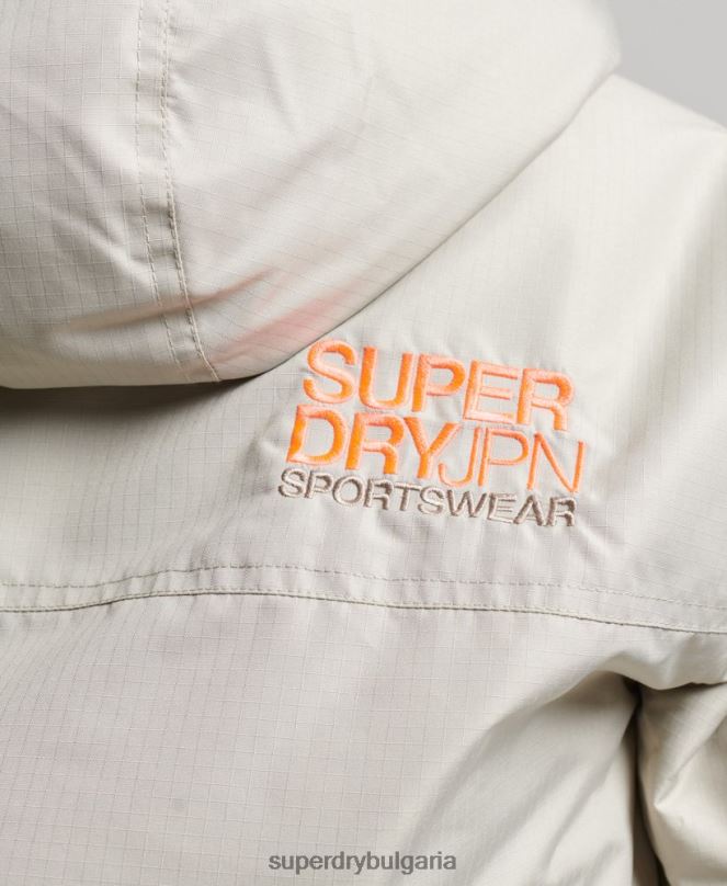 Superdry облекло N00H3519 сиво Жени sd-ветровка яке