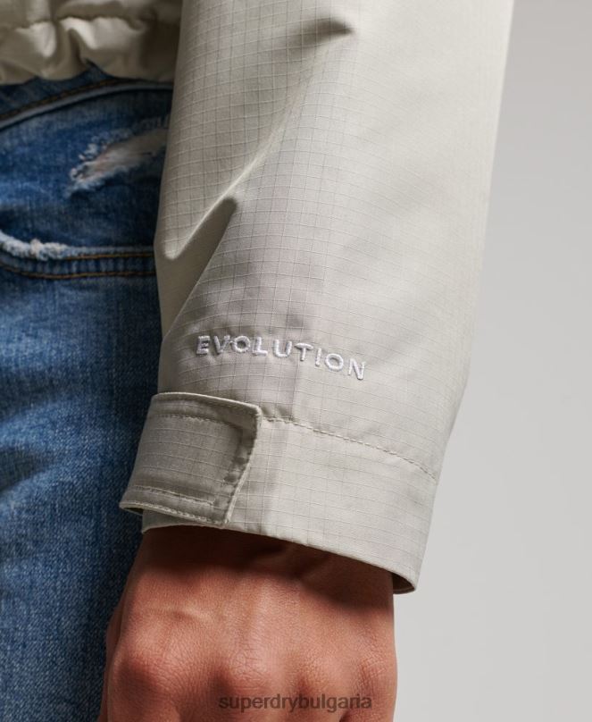 Superdry облекло N00H3519 сиво Жени sd-ветровка яке
