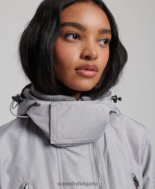Superdry облекло N00H3533 светло сив Жени планинско яке с ветровка