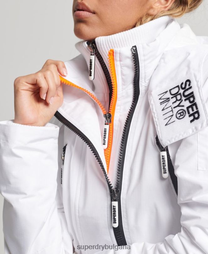 Superdry облекло N00H3537 бяло Жени планинско яке с ветровка