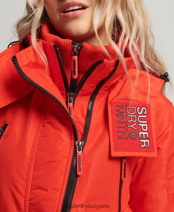 Superdry облекло N00H3554 червен Жени планинско яке с ветровка