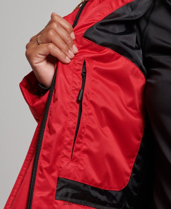 Superdry облекло N00H3566 червен Жени снежно луксозно пухено яке