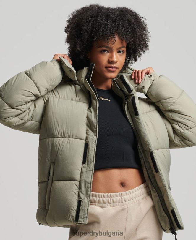 Superdry облекло N00H3574 зелено Жени пухено яке с рипстоп с качулка