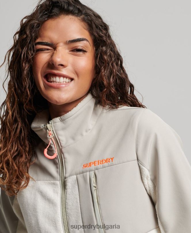 Superdry облекло N00H3616 сметана Жени кодово хибридно трекер яке