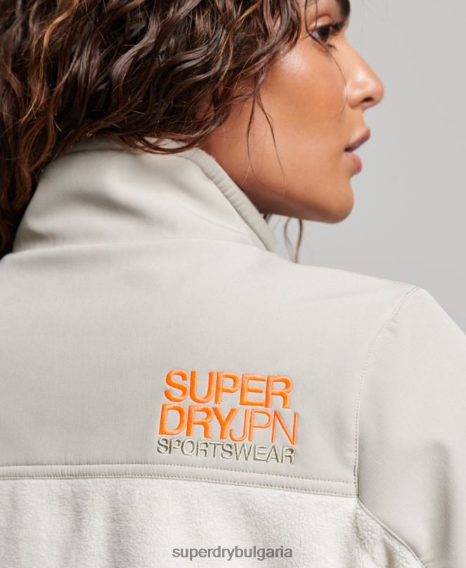 Superdry облекло N00H3616 сметана Жени кодово хибридно трекер яке