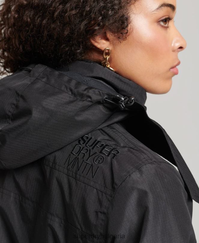 Superdry облекло N00H3628 черен Жени планинско яке с ветровка