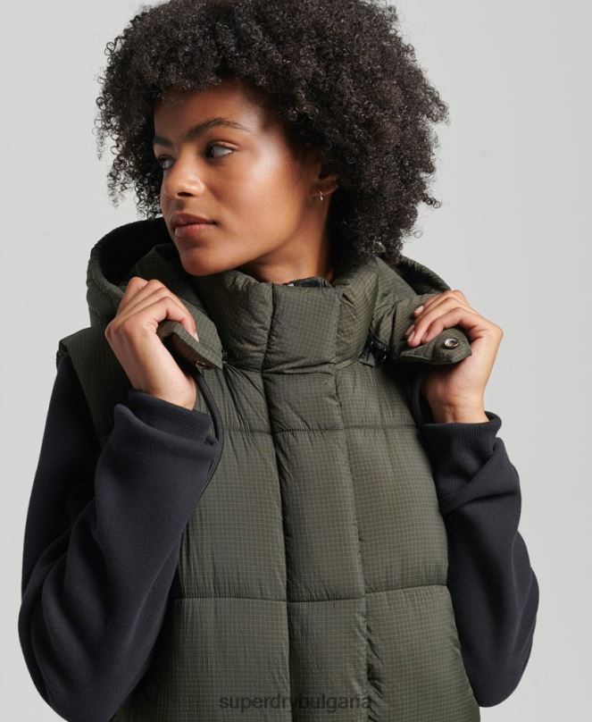 Superdry облекло N00H3675 зелено Жени жилетка с парагади с качулка