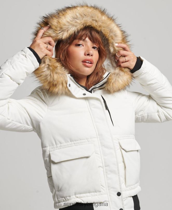 Superdry облекло N00H3768 сметана Жени бомбър яке Everest