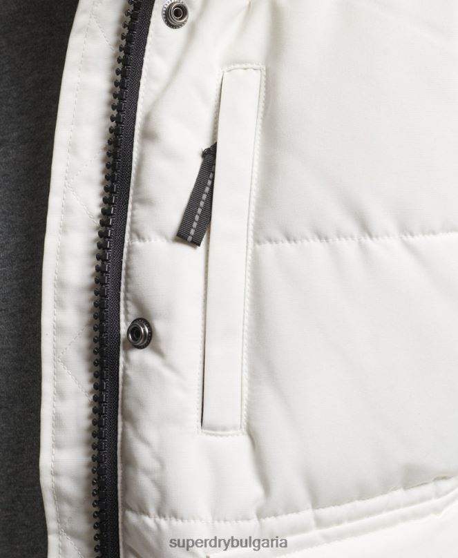 Superdry облекло N00H3768 сметана Жени бомбър яке Everest