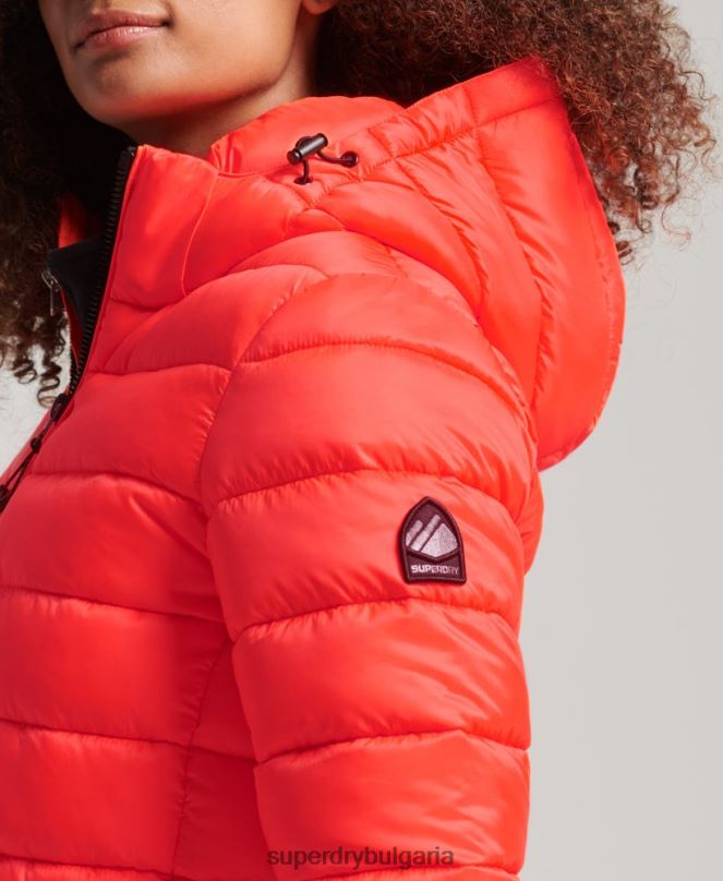 Superdry облекло N00H3790 корал Жени класическо пухено яке с качулка