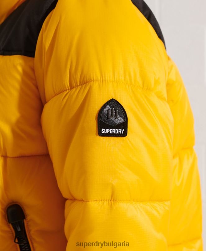 Superdry облекло N00H5477 жълто Жени кодово яке