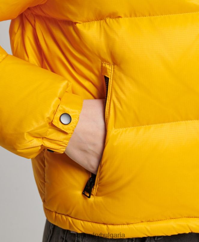 Superdry облекло N00H5511 жълто Жени спортно кодово яке с пуф