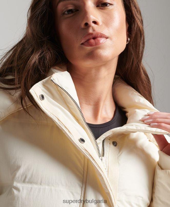 Superdry облекло N00H5520 сметана Жени подплатено яке с влак