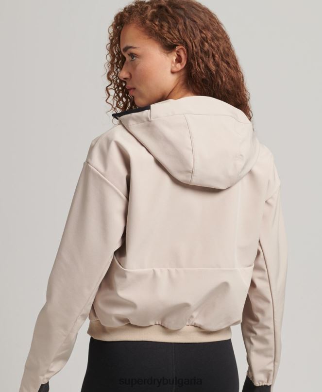 Superdry облекло N00H5521 бежово Жени технологично яке софтшел