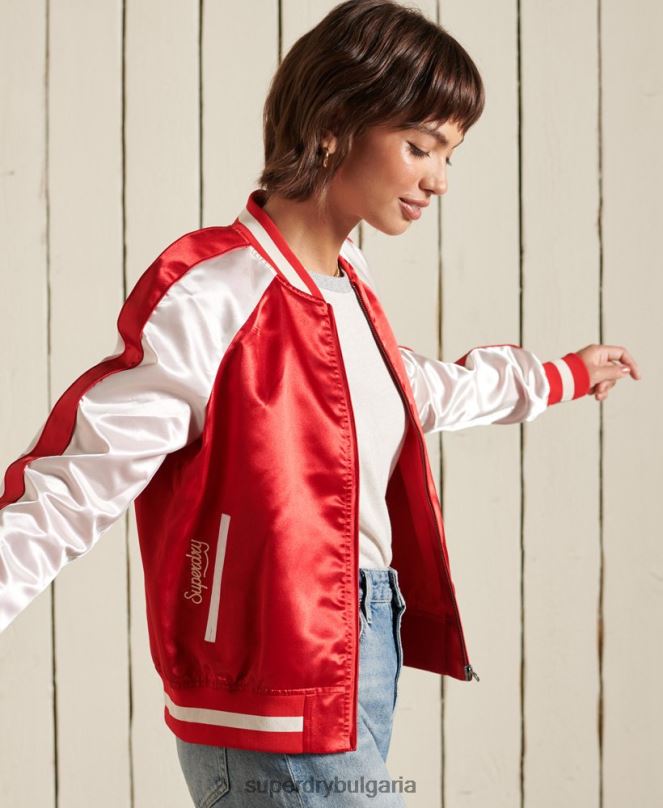 Superdry облекло N00H5522 червен Жени суика яке