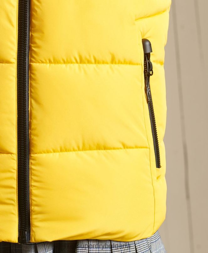 Superdry облекло N00H5565 жълто Жени спортен пуф голям жилет