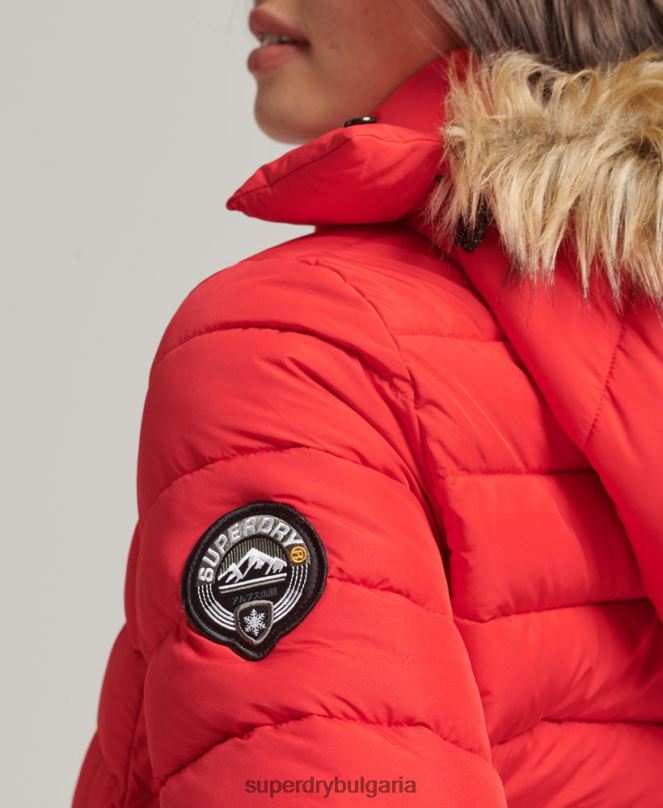 Superdry облекло N00H5571 червен Жени късо пухено яке с качулка от изкуствена кожа