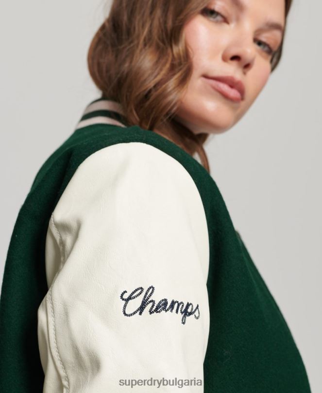 Superdry облекло N00H5593 зелено Жени университетско бомбър яке с кръпки