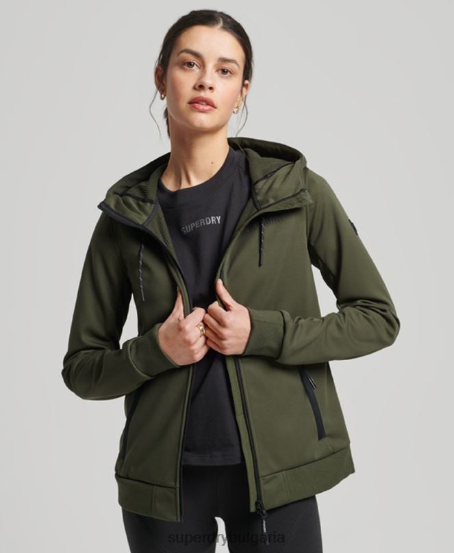 Superdry облекло N00H5614 каки Жени технологично софтшел яке