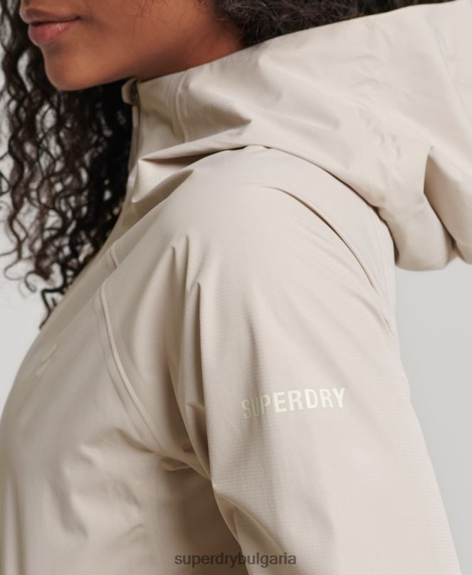 Superdry облекло N00H5616 бежово Жени водоустойчиво яке